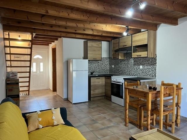 הוילה Kynopiástai Harmony House Corfu מראה חיצוני תמונה